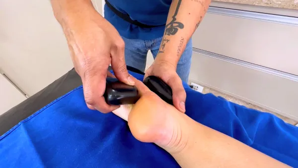 Toshiro Pedras Quentes nos Pés